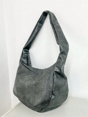 Stylish Gray Hobo Shoulder Bag - Minimal Everyday Carry